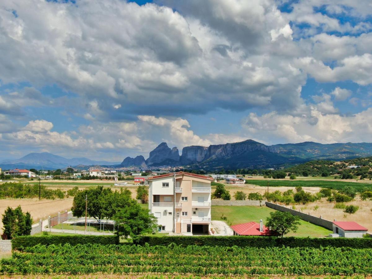 Spilaio At Meteora Hotel Kalambaka Exterior photo