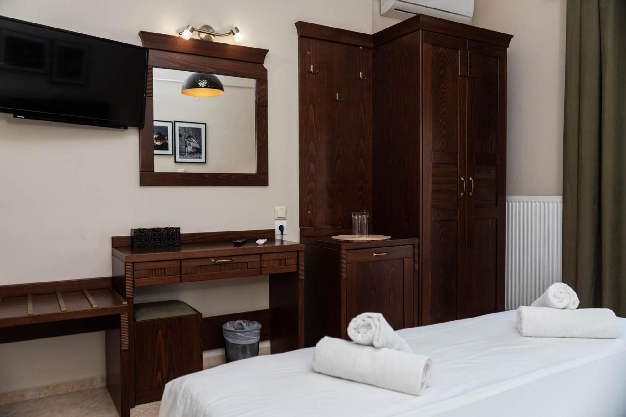 Spilaio At Meteora Hotel Kalambaka Room photo